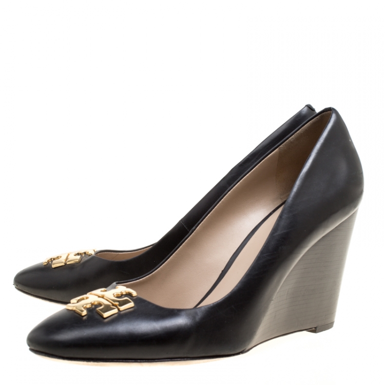 Pre Owned Tory Burch Black Leather Raleigh Round Toe Wedge Pumps Size 41