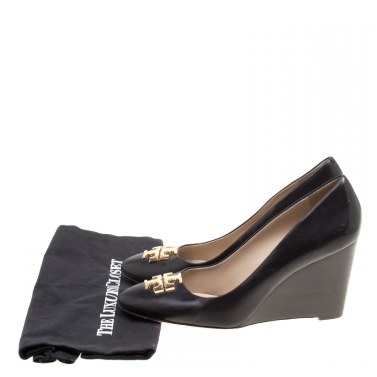Pre Owned Tory Burch Black Leather Raleigh Round Toe Wedge Pumps Size 41