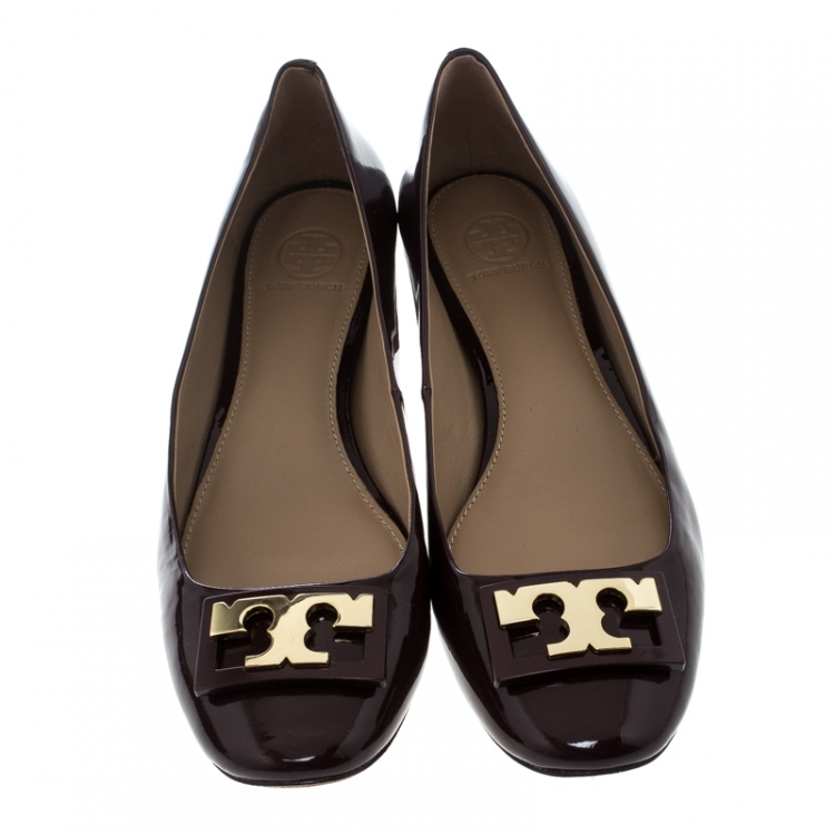 Pre Owned Tory Burch Burgundy Patent Leather Gigi Block Heel Pumps Size 39.5