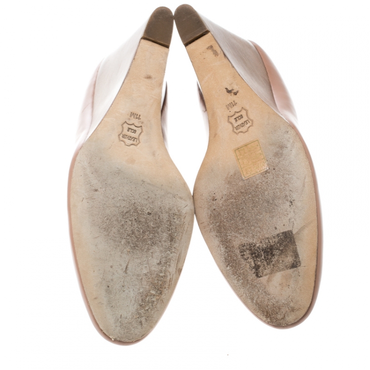 Pre Owned Tory Burch Pale Pink Leather Raleigh Round Toe Wedge Pumps Size 41