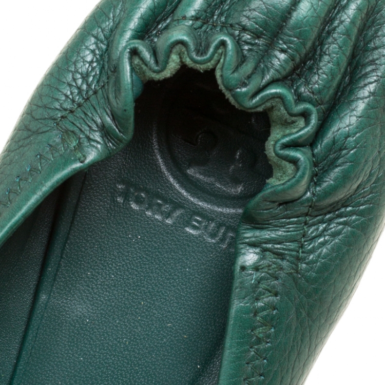Pre Owned Tory Burch Green Leather Minnie Scrunch Ballet Flats Size 38.5