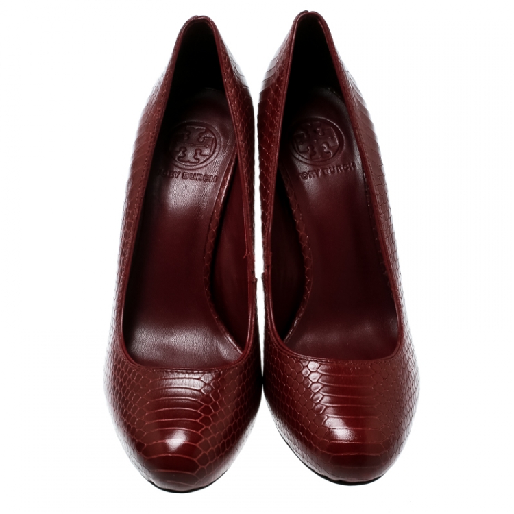 Pre Owned Tory Burch Burgundy Python Embossed Leather Jenna Pumps Size 37.5