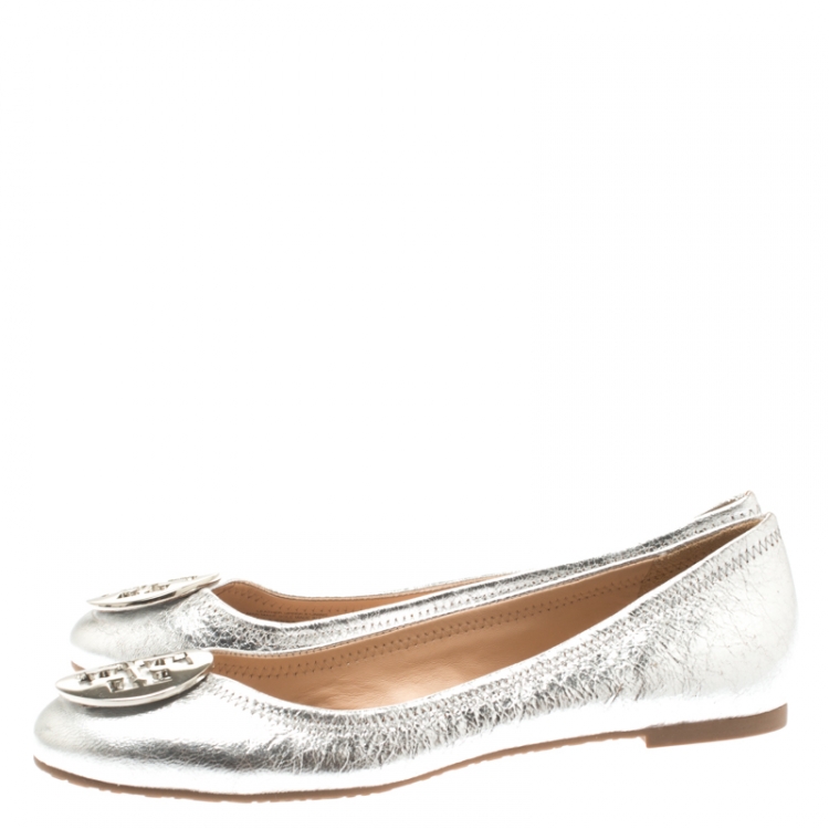 Pre Owned Tory Burch Silver Leather Reva Ballet Flats Size 39