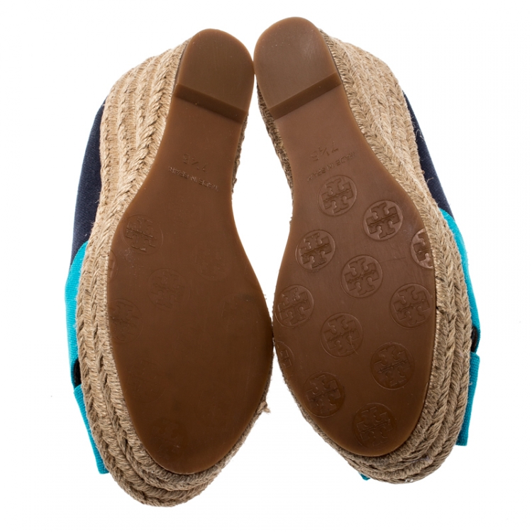 Pre Owned Tory Burch Two Tone Canvas Filipa Wedges Espadrille Sandals Size 37.5