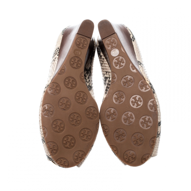 Pre Owned Tory Burch Python Embossed Peep Toe Wedge Pumps Size 39.5