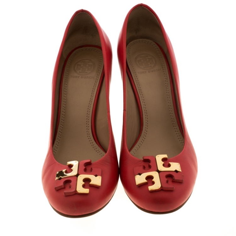Pre Owned Tory Burch Coral Leather Lowell Wedge Pumps Size 38