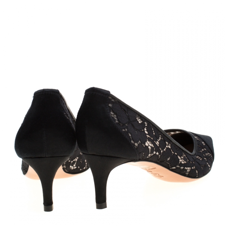 Pre Owned Tory Burch Black Lace And Satin Glenna Pointed Toe Pumps Size 38