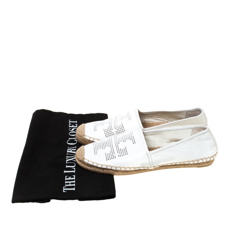مملوكة مسبقًا  Tory Burch White Perforated Logo Leather Espadrilles Size 38