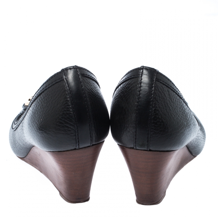 Pre Owned Tory Burch Black Leather Sophie Wedge Pumps Size 36