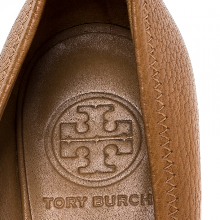 Pre Owned Tory Burch Brown Grained Leather Wedge Pumps Size 36