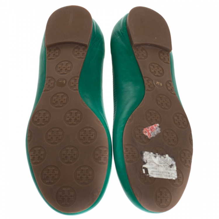 Pre Owned Tory Burch Green Leather Minnie Scrunch Ballet Flats Size 36.5