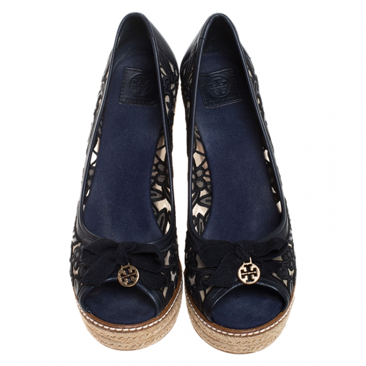 Pre Owned Tory Burch Blue Lucia Lace And Leather Jackie Peep Toe Espadrilles Wedge Pumps Size 37.5