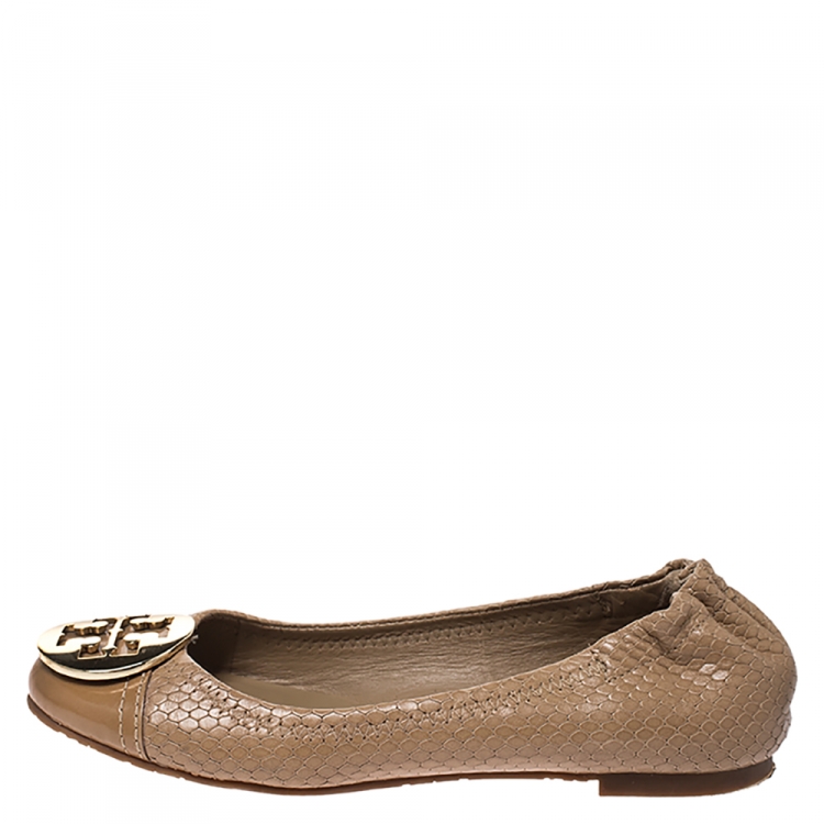 Pre Owned Tory Burch Beige Python Embossed Leather Logo Ballet Flats Size 35.5