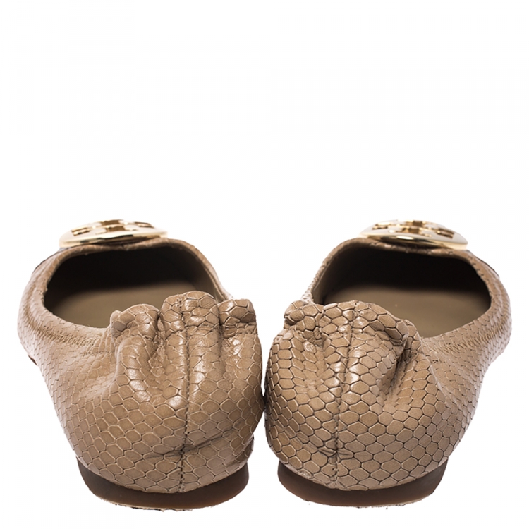 Pre Owned Tory Burch Beige Python Embossed Leather Logo Ballet Flats Size 35.5