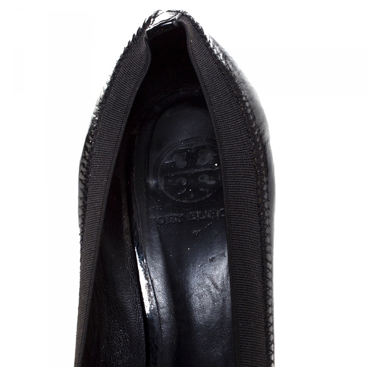 Pre Owned Tory Burch Black Patent Leather Scrunch Pumps Size 37.5
