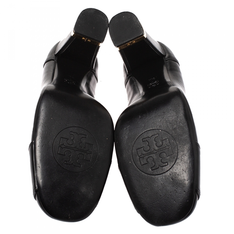 مملوكة مسبقًا Tory Burch Black Leather Logo Embellished Maddie Pumps Size 39