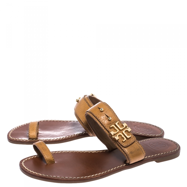 Pre Owned Tory Burch Brown Leather Logo Embellished Toe Ring Sandals Size 38