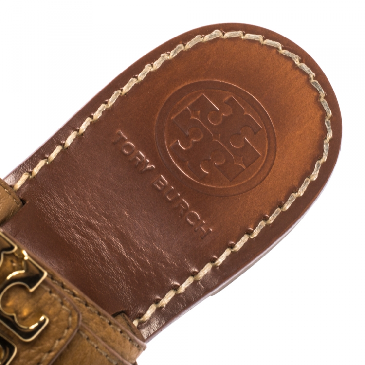 Pre Owned Tory Burch Brown Leather Logo Embellished Toe Ring Sandals Size 38