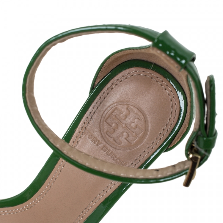 Pre Owned Tory Burch Green Patent Leather Cecile Block Heel Ankle Strap Sandals Size 36.5