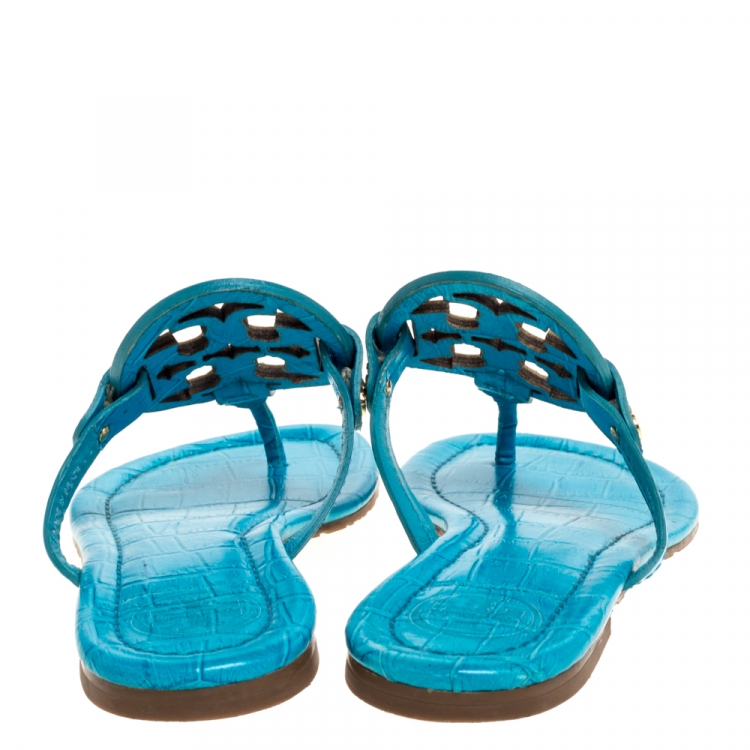مملوكة مسبقًا Tory Burch Blue Croc Embossed Leather Miller Flat Thong Sandals Size 36