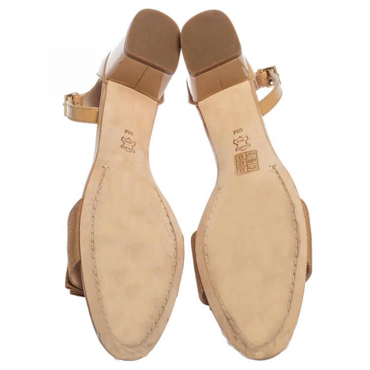 Pre Owned Tory Burch Beige Patent Leather And Canvas Bow Block Heel Ankle Strap Sandals Size 39