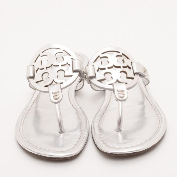 Pre Owned Tory Burch Silver Metallic 'Miller' Sandals Size 37.5