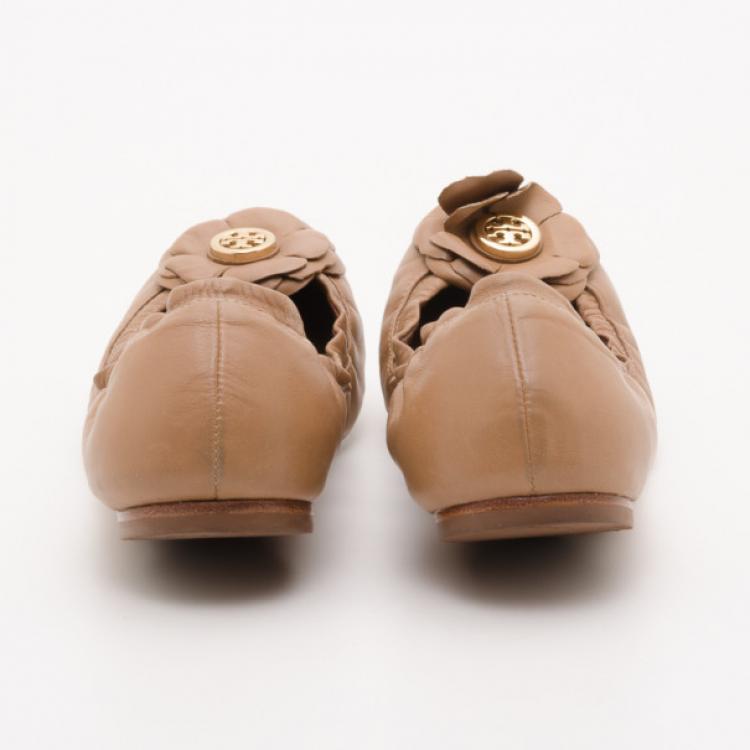 Pre Owned Tory Burch Tan 'Shelby' Ballerina Flats Size 37.5