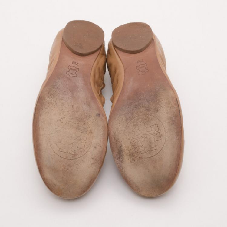 Pre Owned Tory Burch Tan 'Shelby' Ballerina Flats Size 37.5