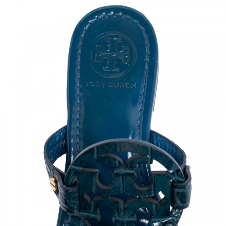 Pre Owned Tory Burch Blue Croc Embossed Leather Thong Sandals Size 36