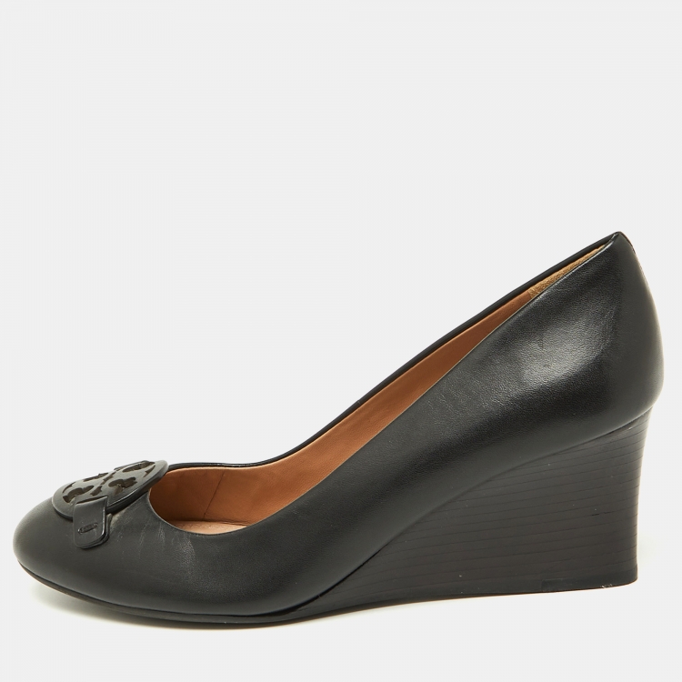 Tory Burch Black Leather Julianne Wedge Pumps Size 38.5 Tory