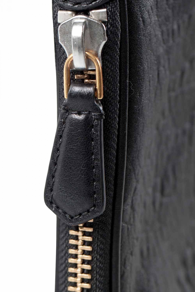 مملوكة مسبقًا Marc by Marc Jacobs Black Leather Expandable Zip Wristlet Clutch