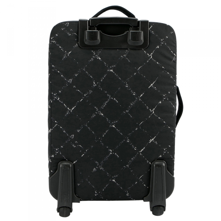 مملوكة مسبقًا Chanel Black Nylon Old Travel Line Rolling Suitcase