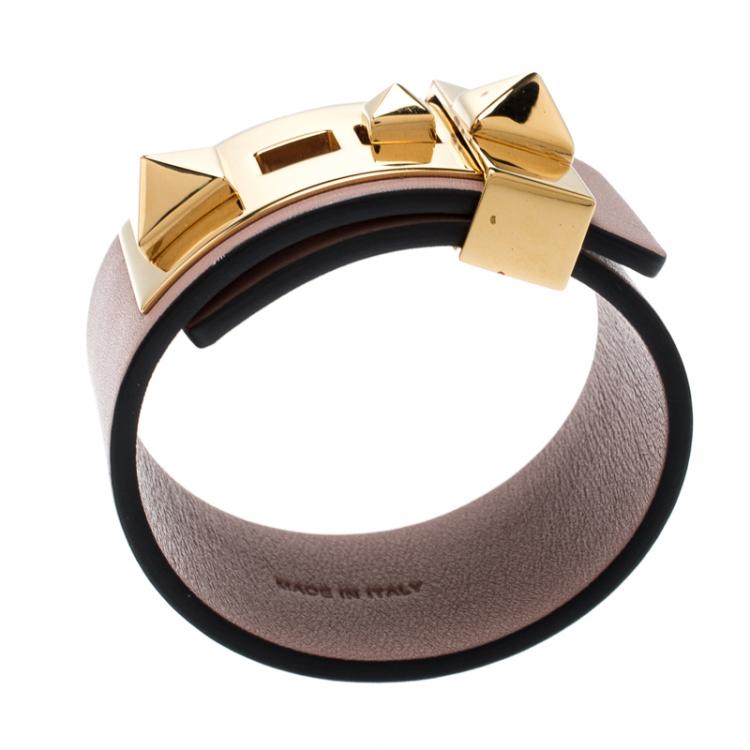 Pre Owned Valentino Poudre Leather B Rockstud Wide Bracelet