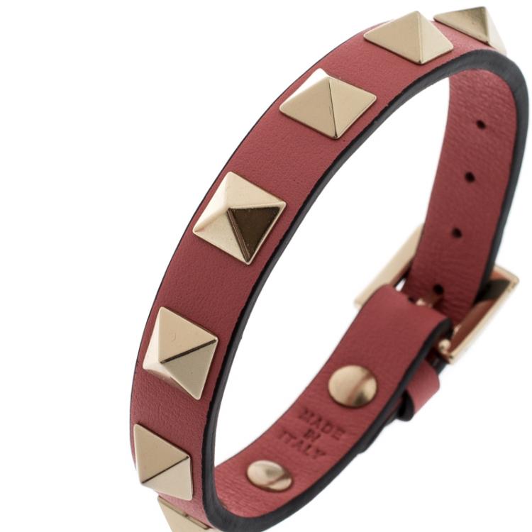 مملوكة مسبقًا Valentino Morning Dew Leather Rockstud Bracelet