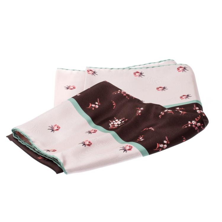 Pre Owned Valentino Water Rose Lily Of The Valley Printed Silk Square Scarf