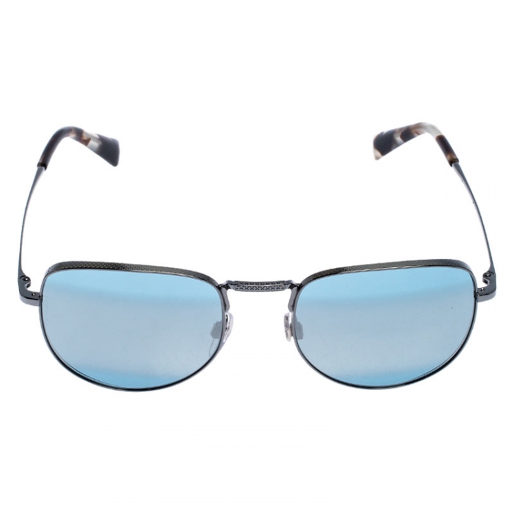 Pre Owned Valentino Silver Mirror VA 2012 Sunglasses 