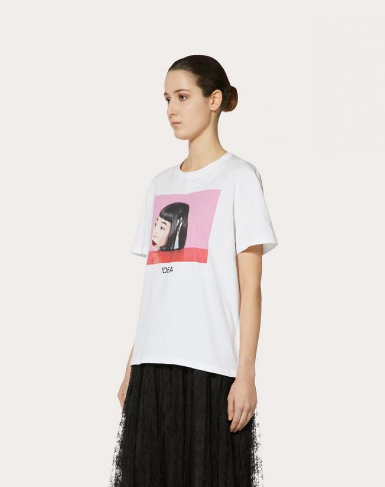 Pre Owned Valentino White Cotton Izumi Miyazaki Print with Embroidery Crew Neck T Shirt L