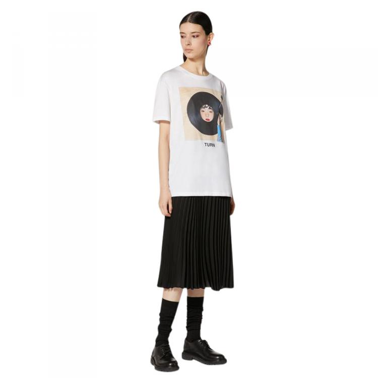 Pre Owned Valentino White Cotton Izumi Miyazaki Print Crew Neck T Shirt S