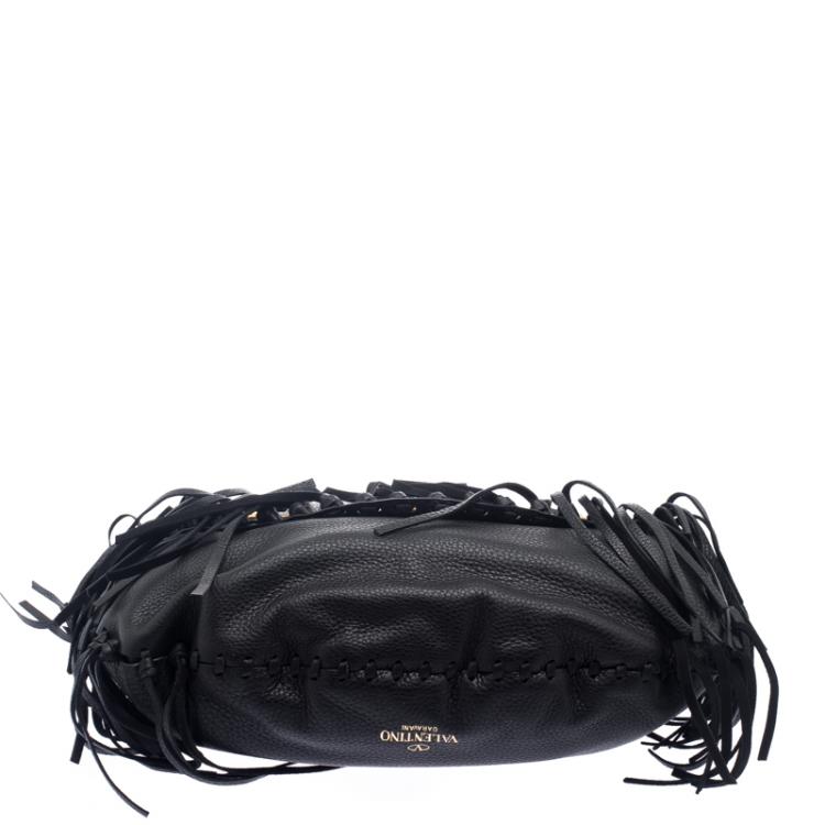 مملوكة مسبقًا Valentino Black Leather C Rockee Studded Fringe Hobo