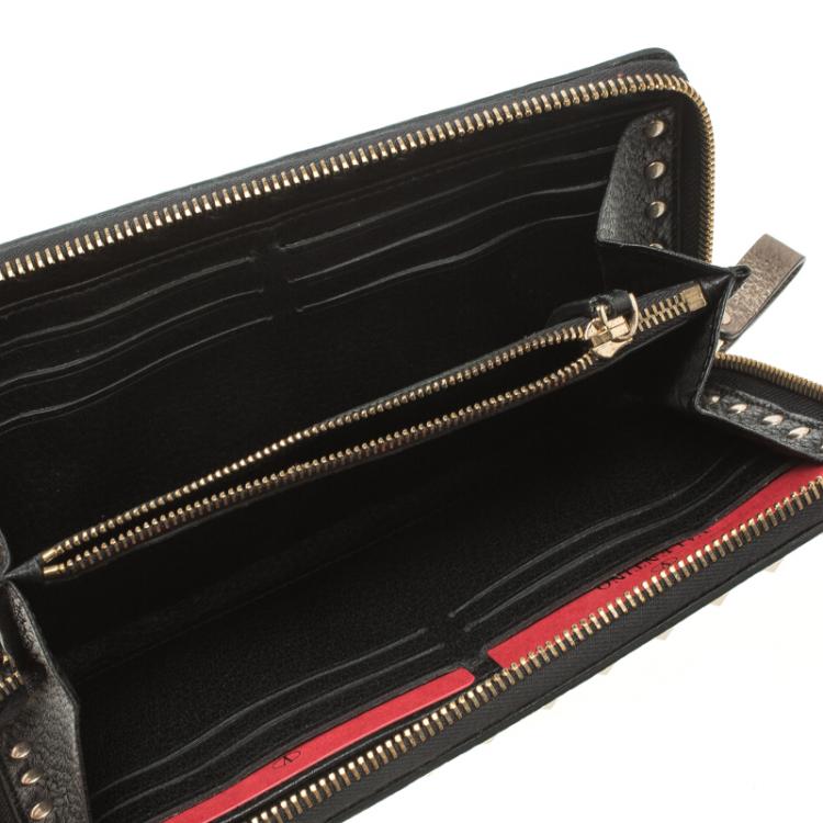Pre Owned Valentino Gun Metal Leather Rockstud Zip Around Wallet
