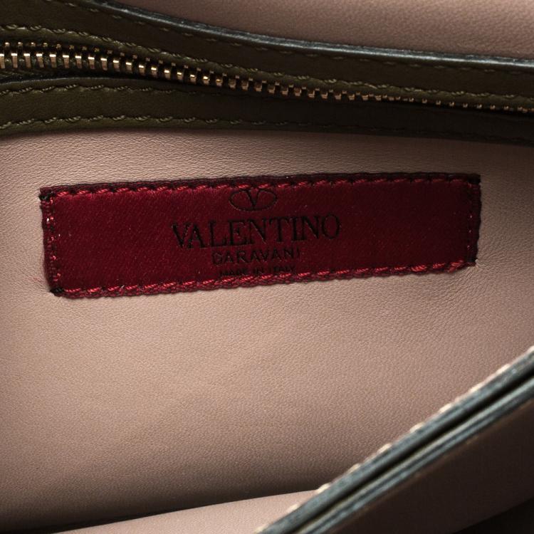 Pre Owned Valentino Olive Green Leather Rockstud Wristlet Clutch