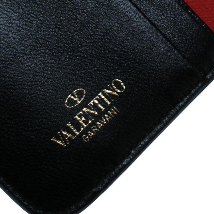 Pre Owned Valentino Black Leather Rockstud Zip Around Flap Wallet