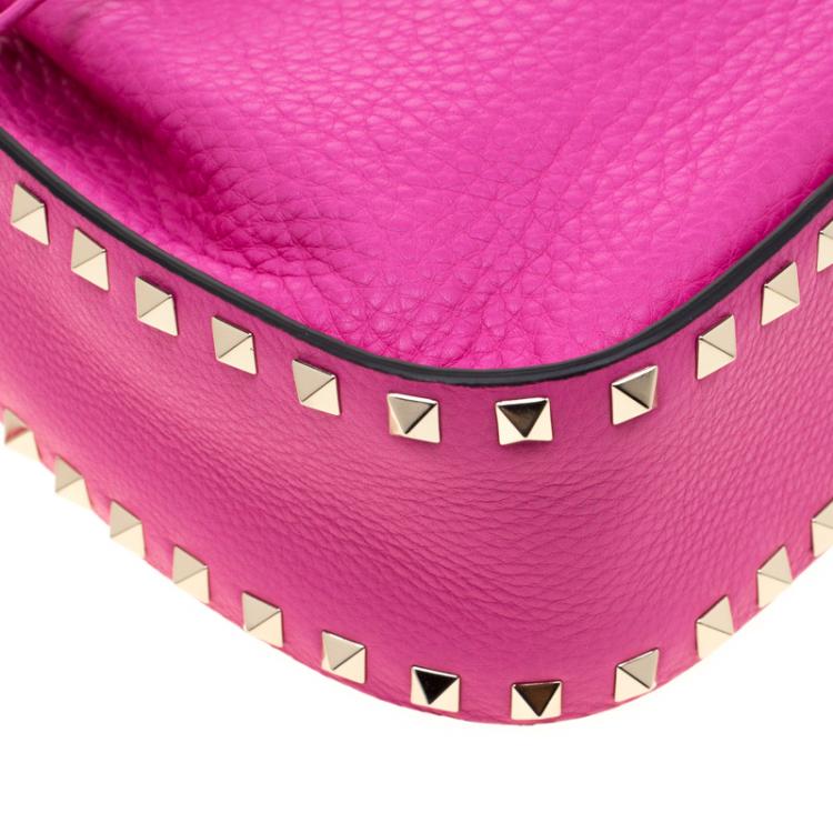 Pre Owned Valentino Pink Orchid Leather Rockstud Bucket Bag
