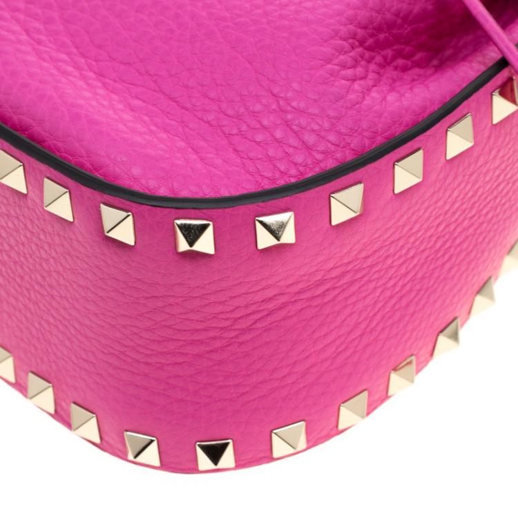 Pre Owned Valentino Pink Orchid Leather Rockstud Bucket Bag