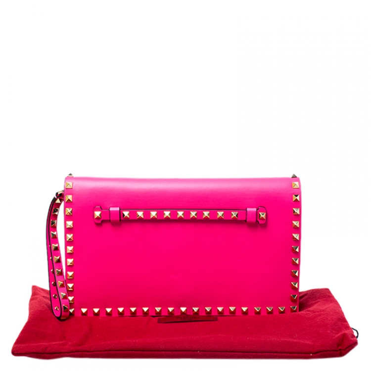 Pre Owned Valentino Hot Pink Leather Rockstud Wristlet Clutch
