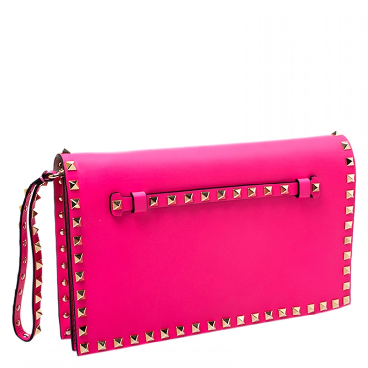 Pre Owned Valentino Hot Pink Leather Rockstud Wristlet Clutch
