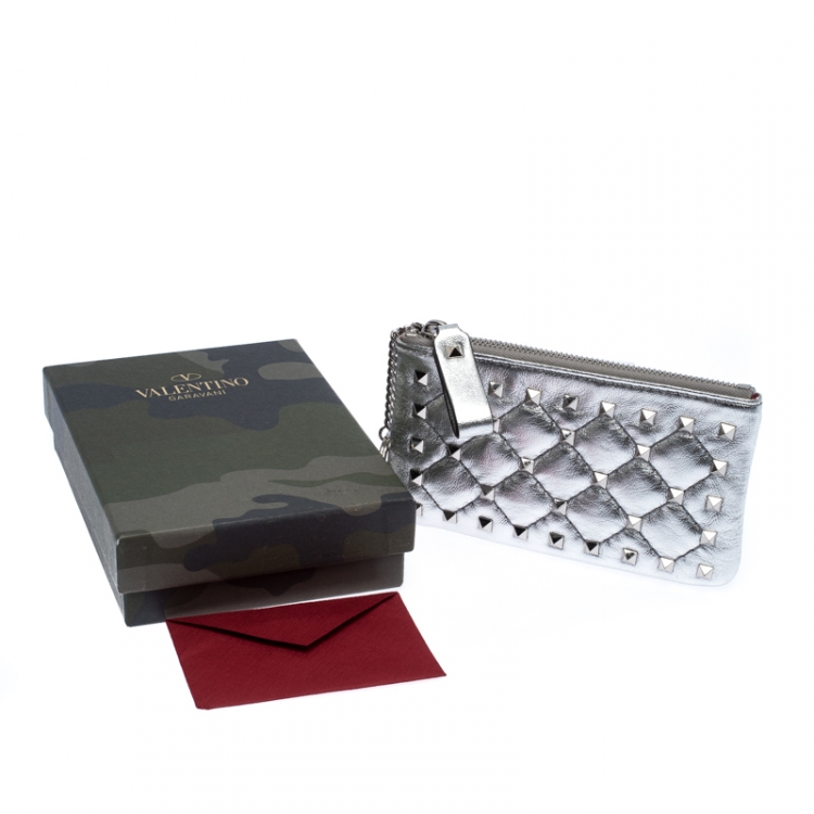 Pre Owned Valentino Silver Leather Rockstud Spike Key Case