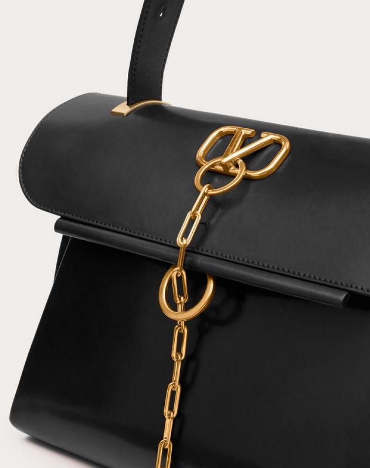 Pre Owned Valentino Black Smooth Leather VCHAIN Top Handle Bag