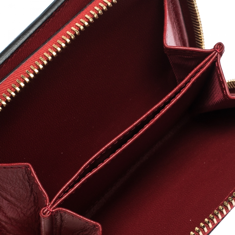 Pre Owned Valentino Red Leather Rockstud Spike Compact Wallet 