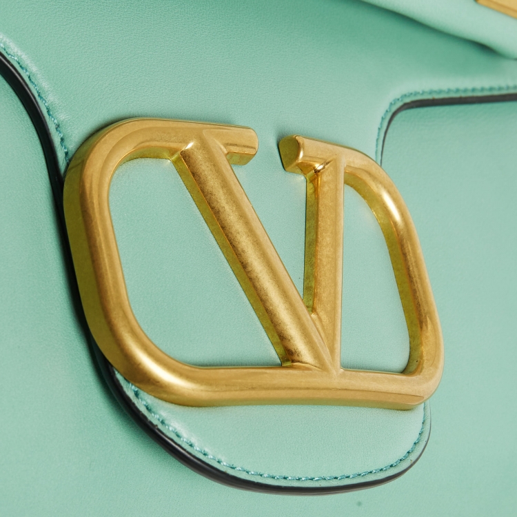 Pre Owned Valentino Mint Green Leather Stud Shoulder Bag